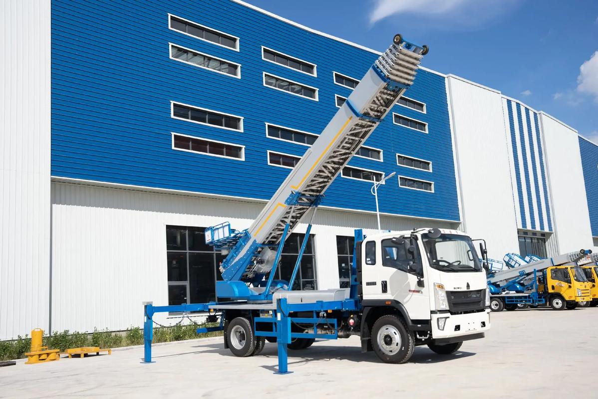 大方小型云梯车上料车租赁多少钱