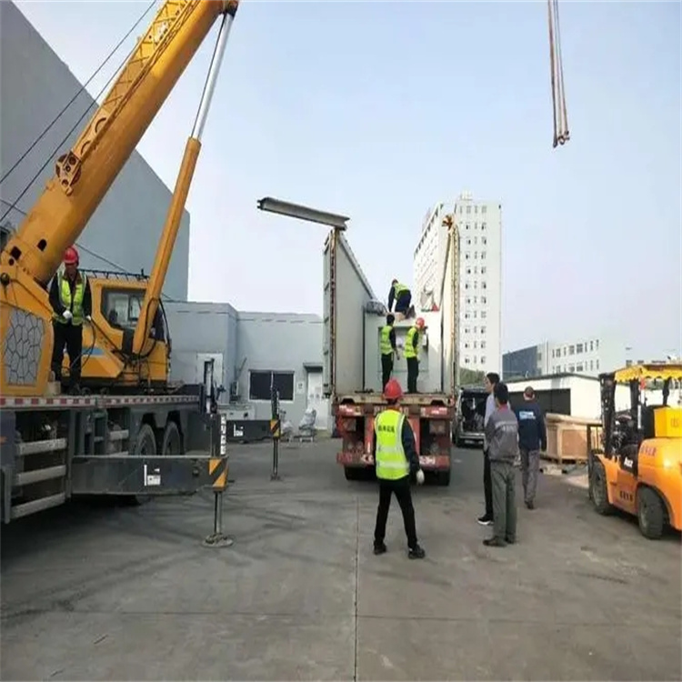 大方如何找到附近的吊车救援服务