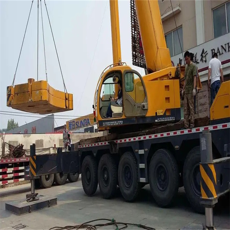 大方当地吊车出租|机器吊装|75吨|工厂搬迁服务