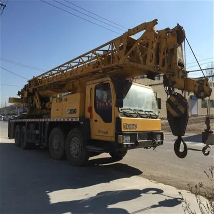 大方哪里有专业吊车出租